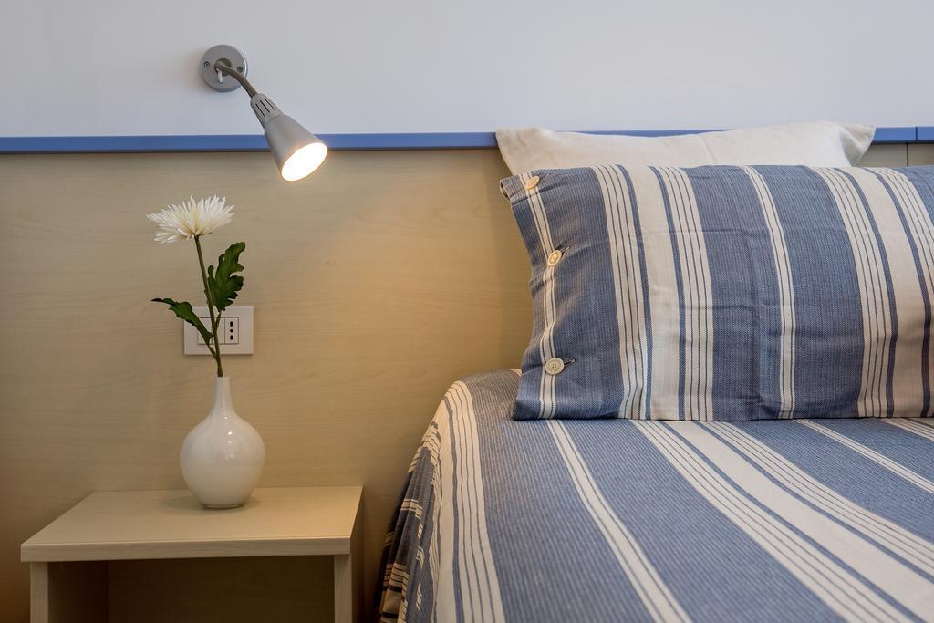 Angelina Apartments Amalfi Coast Maiori Eksteriør billede