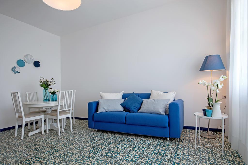 Angelina Apartments Amalfi Coast Maiori Eksteriør billede